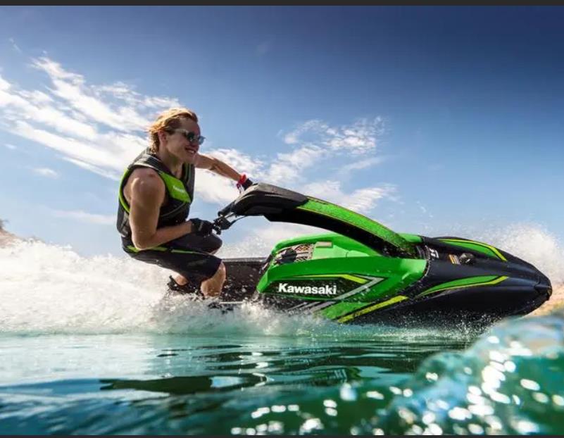 硅胶皮革运动艇摩托艇静水艇人造革耐晒抗盐雾全硅合成革